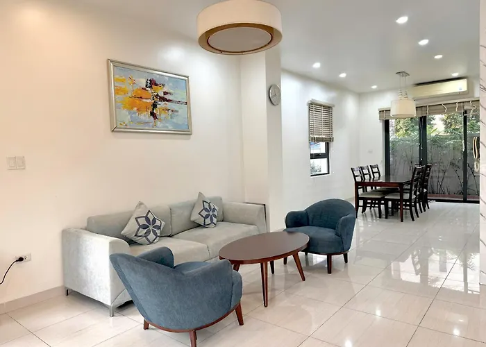5 Bedroom Royal Lotus Bay Apartment Ha Long
