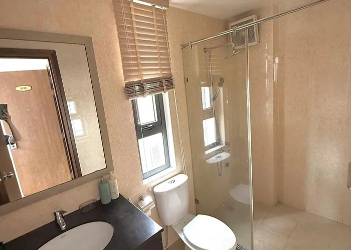 5 Bedroom Royal Lotus Bay Apartment *