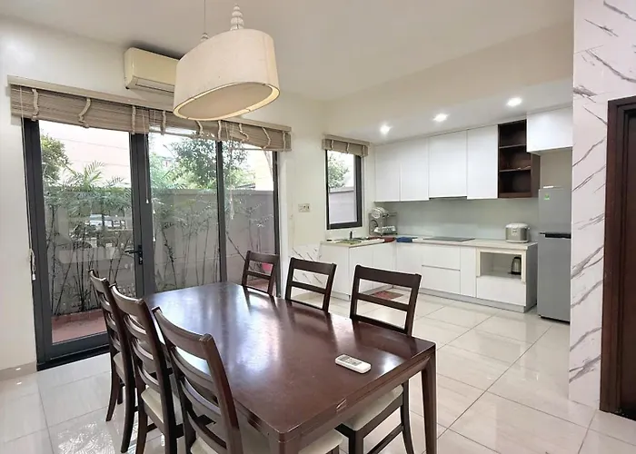 5 Bedroom Royal Lotus Bay Apartment