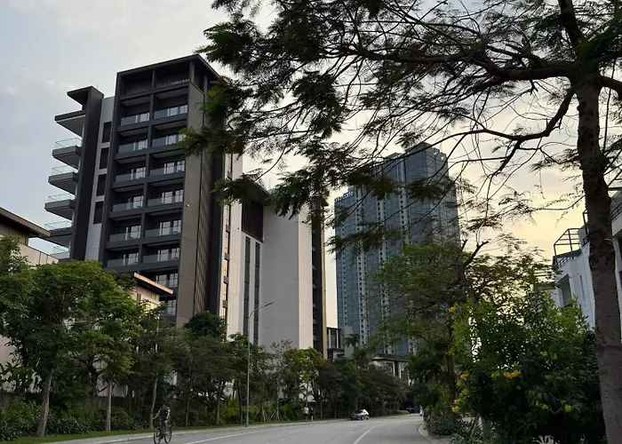 5 Bedroom Royal Lotus Bay * Ha Long